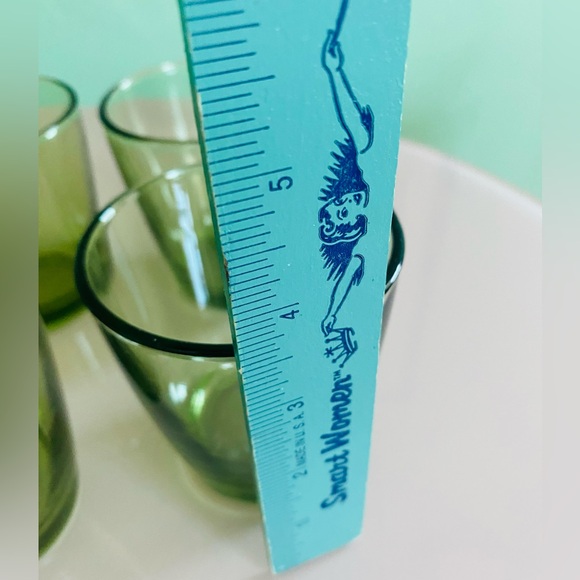 Set of Six Vintage Mid Century Modern Green Small Drinking Glasses - Picture 12 of 12